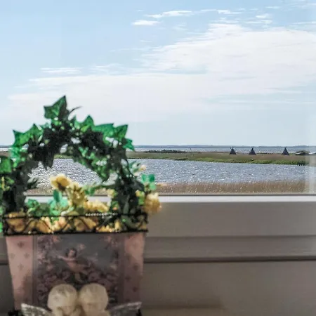 2 Bedroom Gorgeous In Hvide Sande Hébergement de vacances *